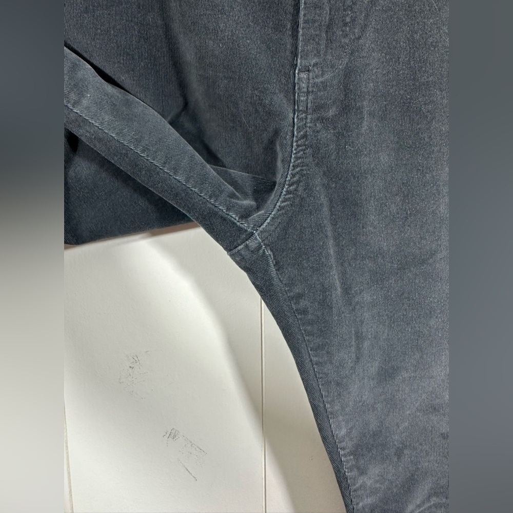 Calvin Klein Mens Slim Fit Corduroy Pants Sz 40x32 Dark Gray Casual Flat Front - Picture 6 of 10